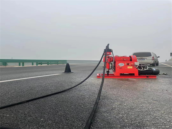 人民路街道马路路基路面开裂下沉注浆加固灌浆