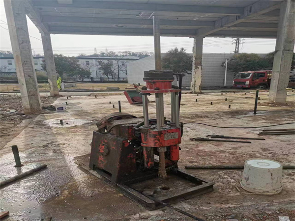 人民路街道袖阀管小导管注浆加固施工工艺